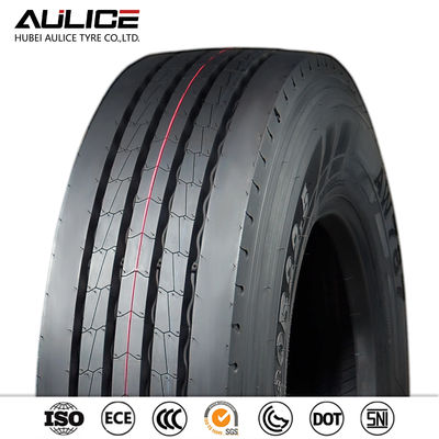 295/80R22.5長いマイレッジの放射状のトラックのタイヤ295個の80r 22.5雄牛のタイヤ