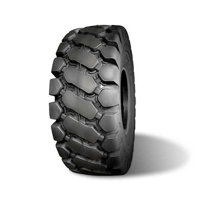 道のタイヤを離れたChinsesの工場はOTRのタイヤに偏る     E-4/L-4 （AE802） 23.5.25