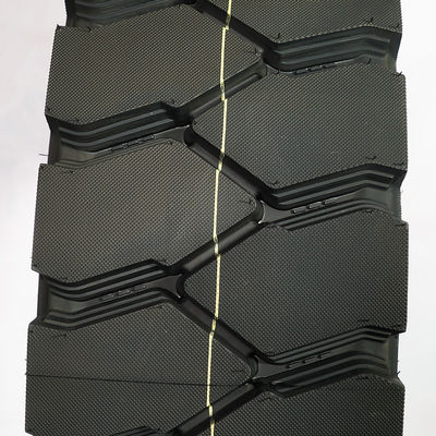 Chinsesの工場価格の身につけられるタイヤすべての鋼鉄放射状のトラックのタイヤ    AR665 12.00R20