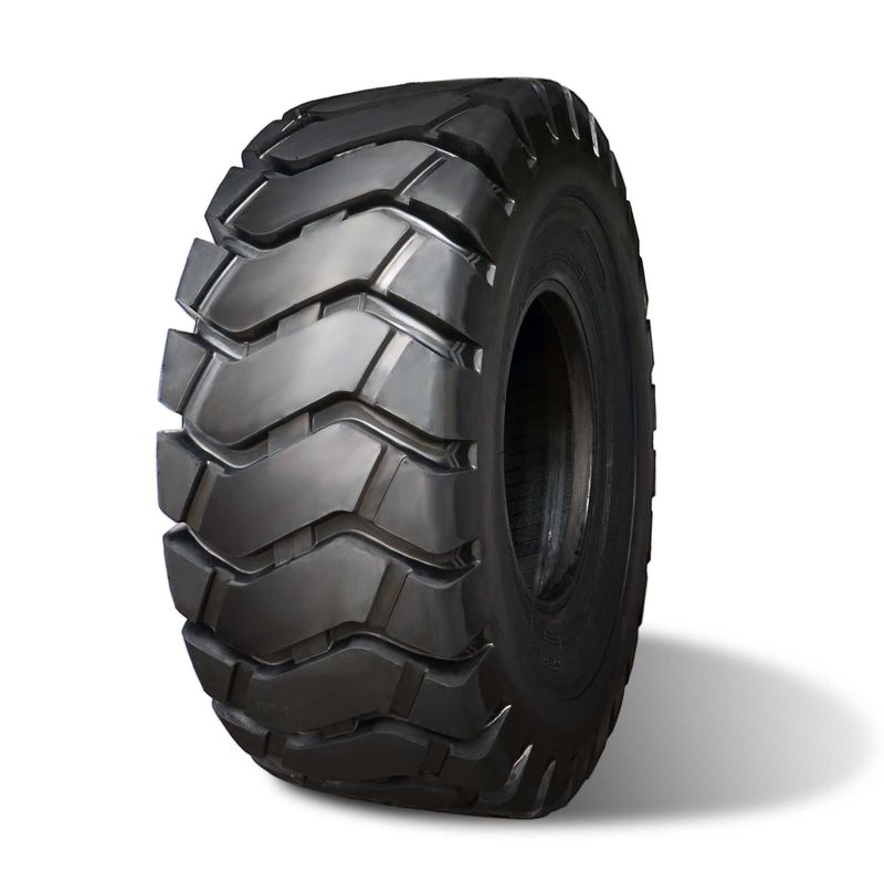 道のタイヤを離れたChinsesの工場はOTRのタイヤに偏る     E-3/L-3 AE807 23.5-25