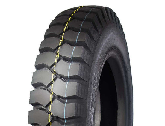 道のタイヤを離れたChinsesの身につけられる工場はAGのタイヤに偏る    AB651 6.50-16